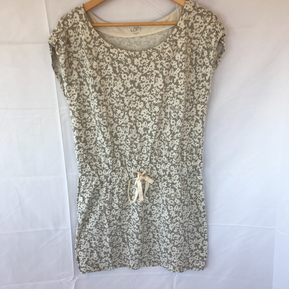Loft Tie Front Cream Floral Dress M